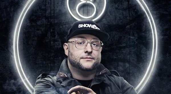 Statik Selektah 8