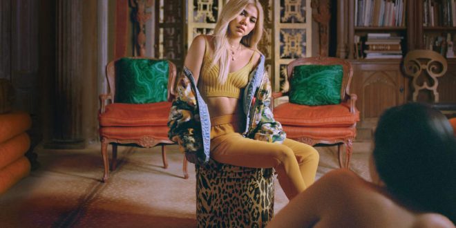 Hayley Kiyoko Expectations