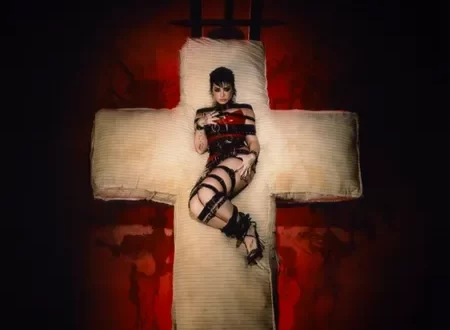 Demi Lovato HOLY FVCK