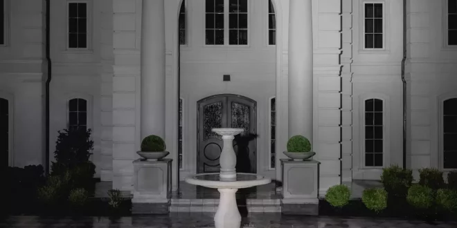 Destroy Lonely - 3³ [E]