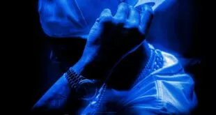 Luh Kel - Love Me Love Me Not