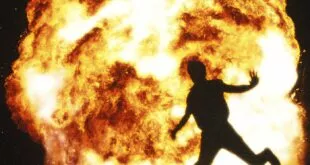 Metro Boomin - NOT ALL HEROES WEAR CAPES Deluxe