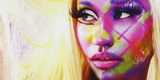 Nicki Minaj - Lady Penelope