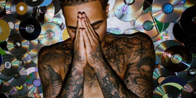 PlaqueBoyMax - Too Much Music [E]