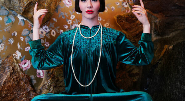 Qveen Herby - Medicine Woman [E]