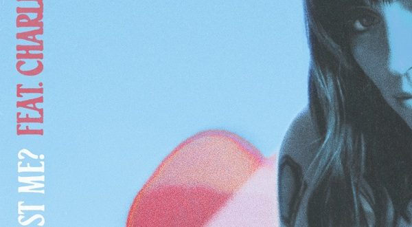 Sasha Sloan Is It Just Me