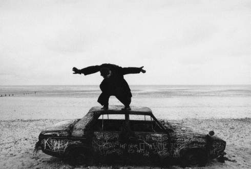 The 1975 – Being Funny In A Foreign Language
