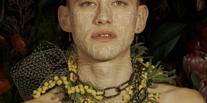 Years Years Palo Santo Deluxe